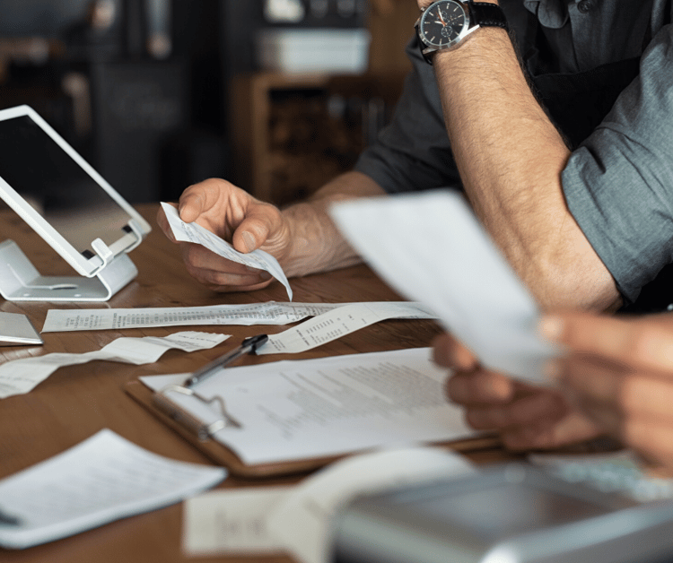 Advantages & Disadvantages of a Sole Proprietorship
